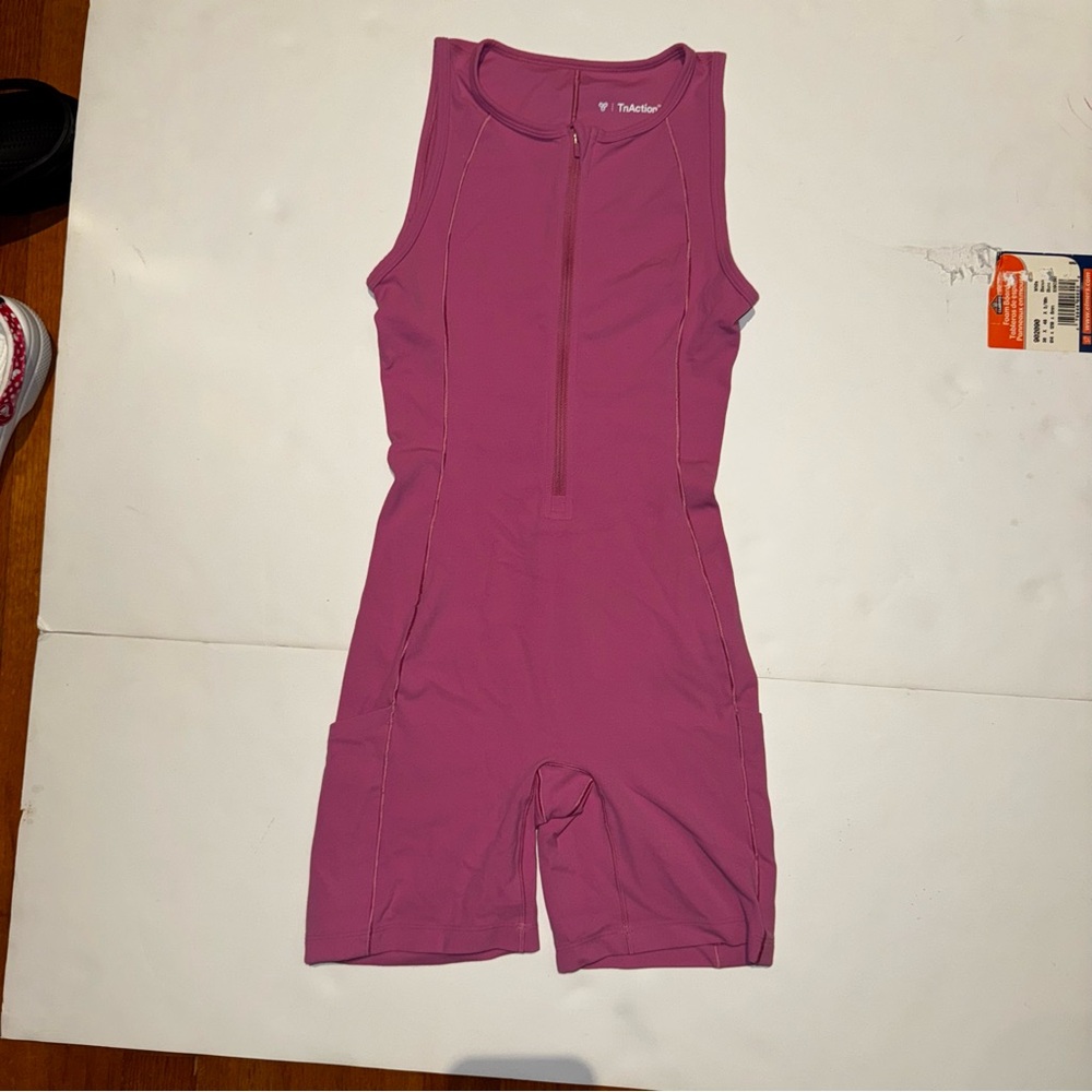 Aritzia TnAction Romper XXS